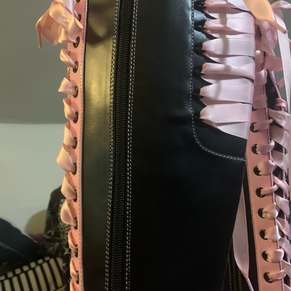 Current Mood Made For Walking Platform Boots - Picture 6 of 11